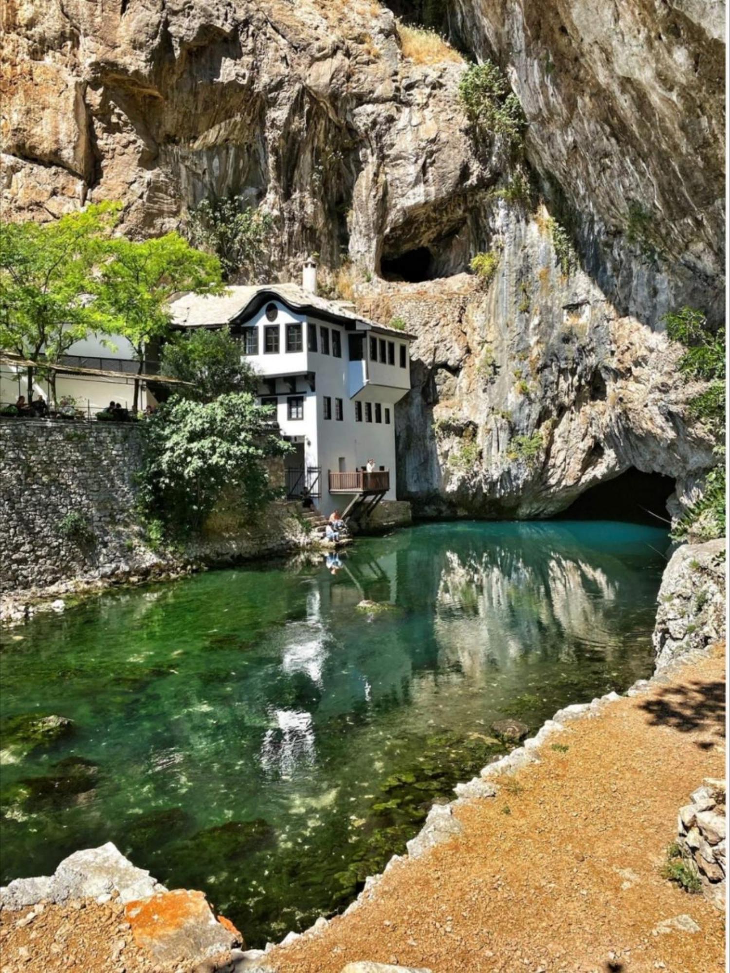 Zara Apartment With Terrace Near Old Town Mostar Kültér fotó